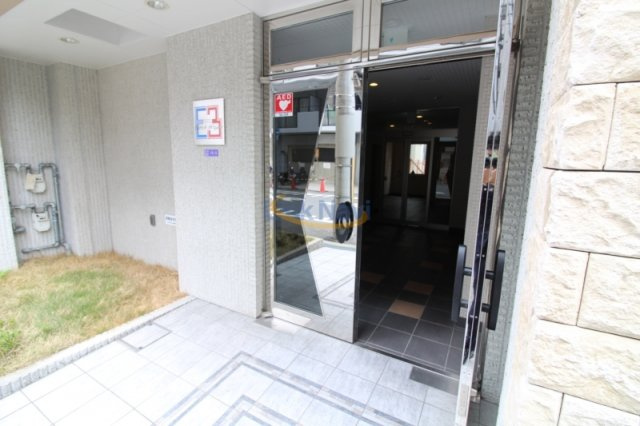 【エントランス】 | アースブルージュ