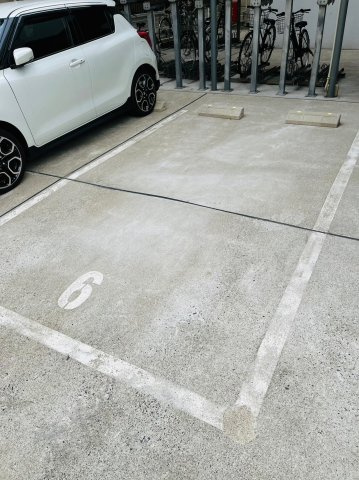 仲介手数料0円！！パルティール御器所の駐車場