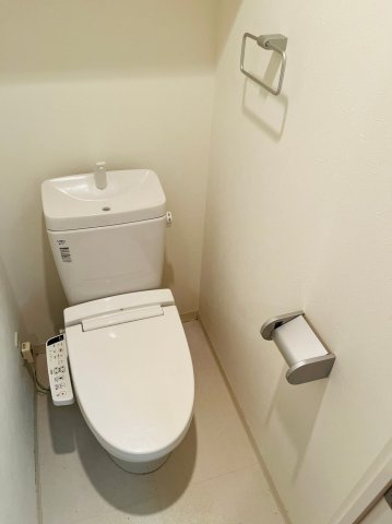 仲介手数料0円！！パルティール御器所のトイレ