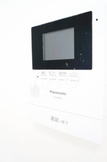 【セキュリティ】 | グランツ生田 | モニター付きインターフォンです。