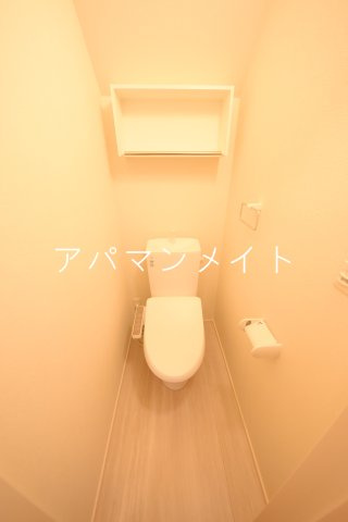 【トイレ】 | アネーロ南舞岡 | ウォシュレット付きです