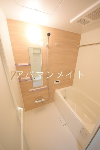 【浴室】 | アネーロ南舞岡 | 追い焚き＆浴室乾燥機付きです