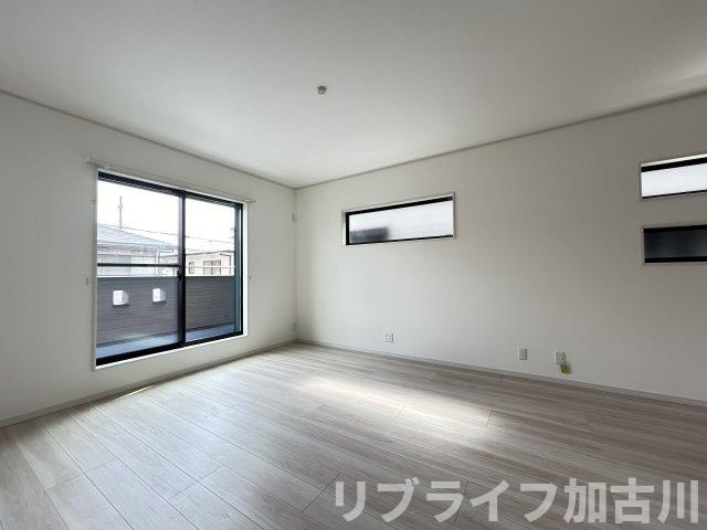 西二見戸建ての居間・リビング