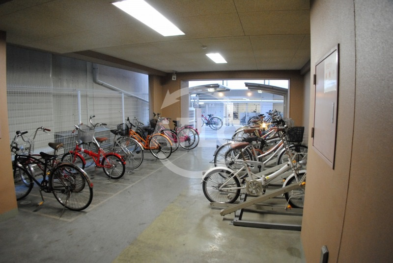 ジュネーゼグラン心斎橋東のその他共用部分|ジュネーゼグラン心斎橋東　駐輪場