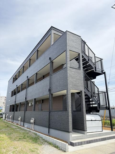 リオグレイス鴻巣