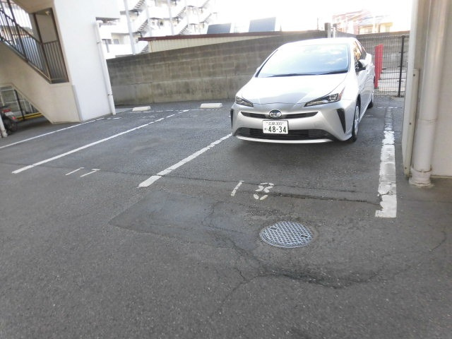 スターランド南蟹屋の駐車場