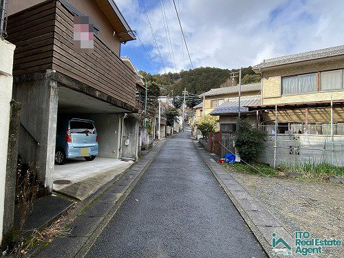 上賀茂本山 中古戸建の前面道路含む現地写真