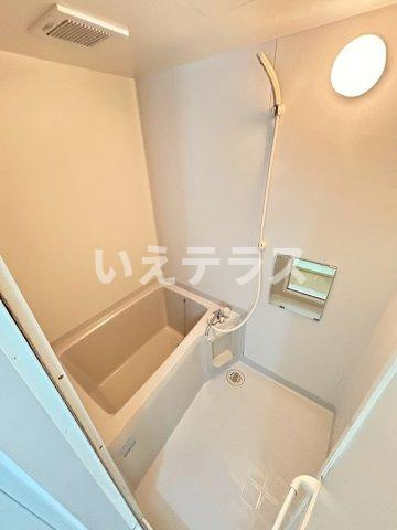 ベルドミールB棟の浴室
