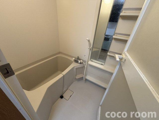 ライフ第６マンション藤枝駅前 の浴室