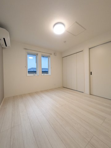 ｋｕｋｋｕｌａ　ｋｕｒｉｙａの洋室|※同タイプの間取りの別号室です。現況優先です。