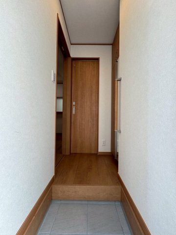 サンライズ登戸Ⅲの玄関