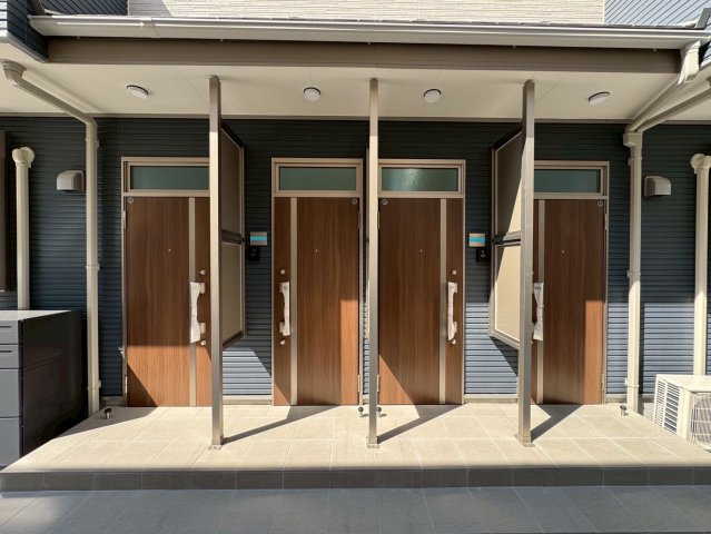 サンライズ登戸Ⅲのエントランス