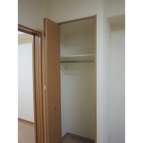 LA.PRYLE新横浜のバルコニー|収納たっぷり♪