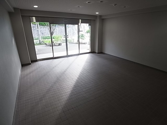 神戸市北区南五葉１丁目の賃貸マンション