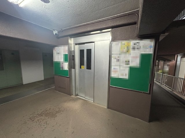 【成約済】ネオコーポラス島ノ内A棟のその他共用部分|エレベーターがございます。