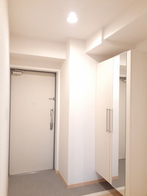 クレールコートの玄関