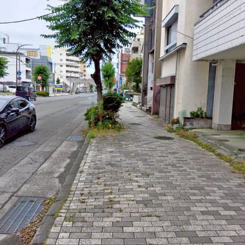 【前面道路含む現地写真】 | 沼津市西条町 中古住宅(事務所・店舗付) EH06140 | 沼津市西条町　前面道路