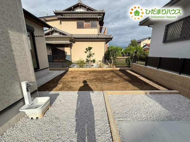 行田市富士見町2丁目　新築一戸建て　ブルーミングガーデン　01の庭