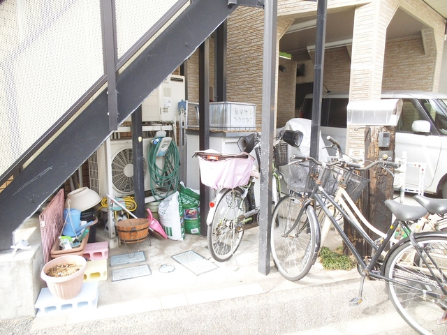 ヴェガハイムのその他共用部分|自転車を置けるスペースも！