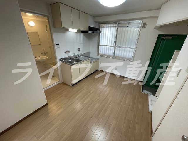 シャトー西村のロビー