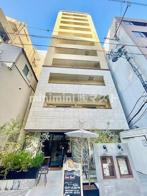 ＡＭＯＲＥ　ＨＯＭＭＡＣＨＩ　ＷＥＳＴの外観
