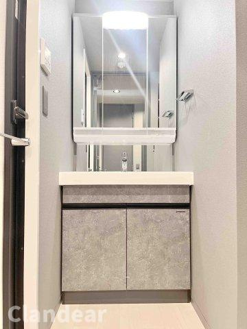 ミルーナヒルズＤ松戸の独立洗面台|ドキドキの新生活も、安心してスタート。ぴったりの住まいを見つけませんか？クランディアが一緒に住まい選びをサポートします‼　まずは、お気軽にお問合せください　＃クランディア