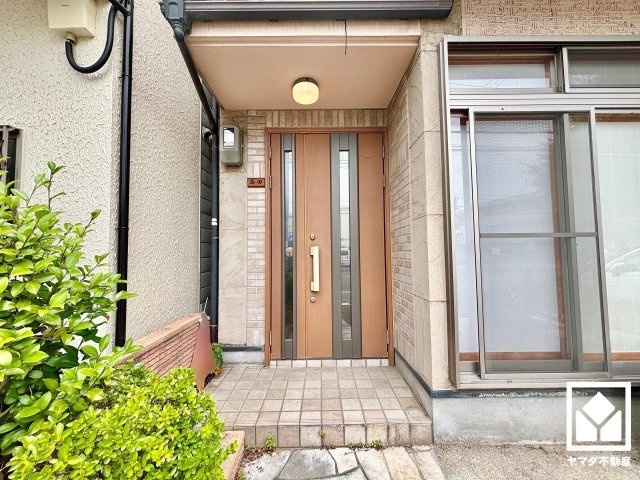伏見区横大路六反畑の玄関