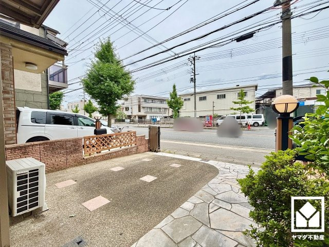 伏見区横大路六反畑の駐車場