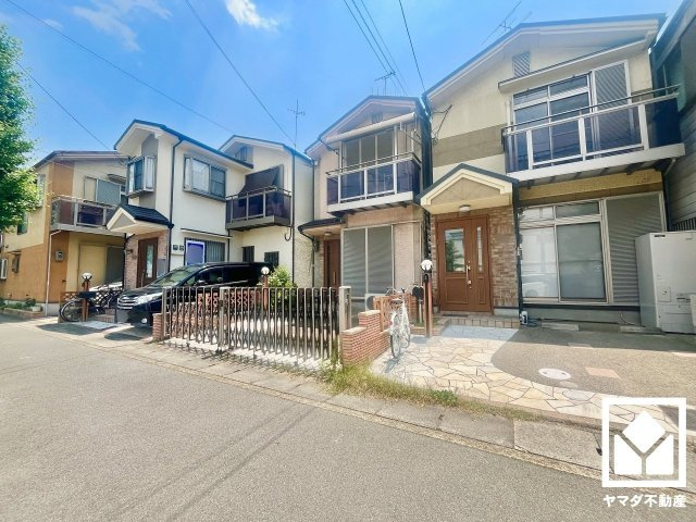 伏見区横大路六反畑の外観
