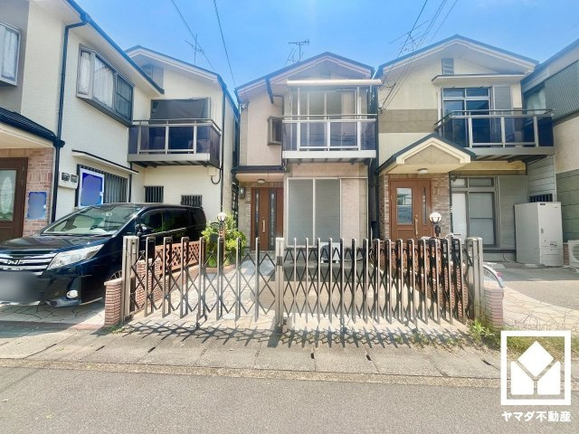 伏見区横大路六反畑の外観