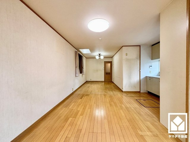 伏見区横大路六反畑の居間・リビング