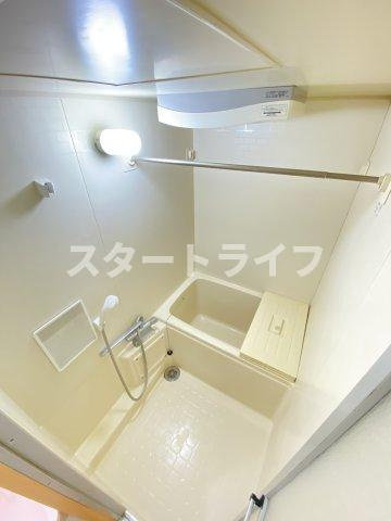 大阪市淀川区木川東１丁目の賃貸マンションの浴室