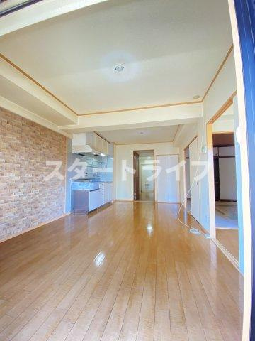 大阪市淀川区木川東１丁目の賃貸マンションの寝室