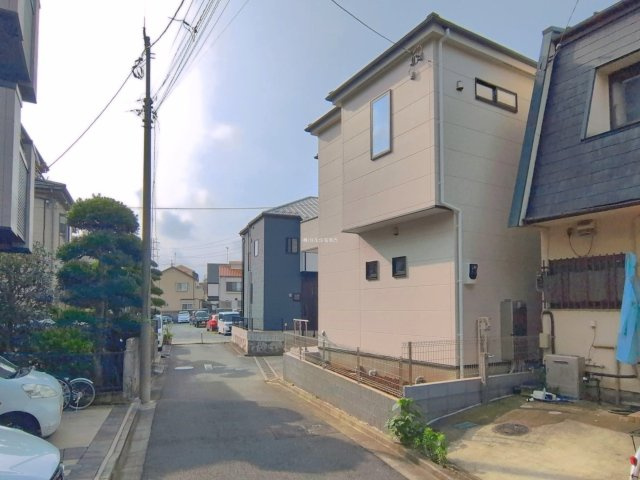 富士見市関沢２丁目の新築一戸建のその他|◇三芳スマートICフルインター化◇
新潟・東京方面どちらからでも出入りできるようになり、利用車種が全車種(車長12m以下)まで拡大されました。