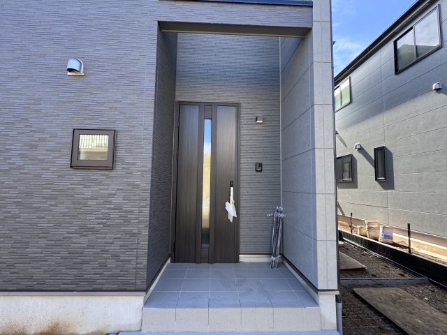 松戸市六高台４丁目新築戸建【六実小学校:4分】のエントランス|エントランス