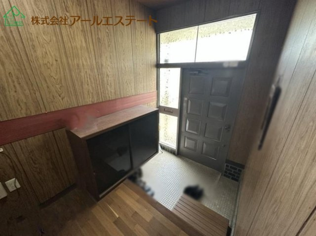 姫路市苫編　　JR「英賀保駅」徒歩7分の玄関