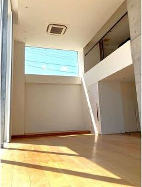 FLATS GAZERY(フラットガゼレイ)の内装