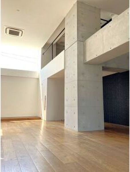 FLATS GAZERY(フラットガゼレイ)の内装