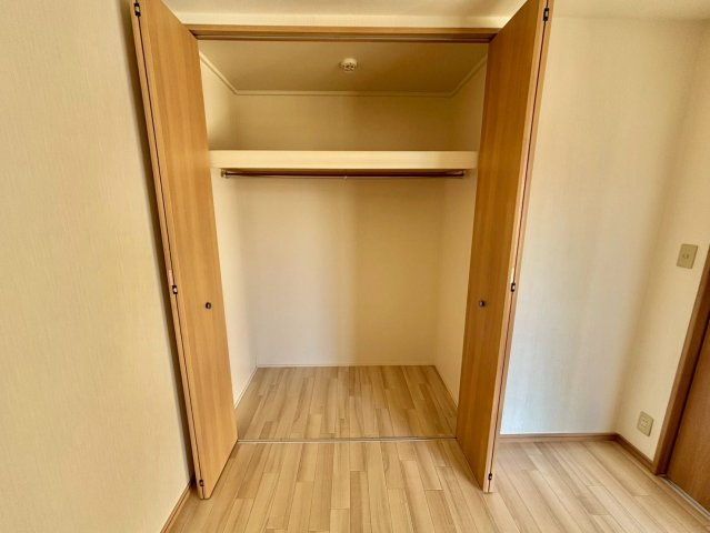 サンフォーレストAの収納