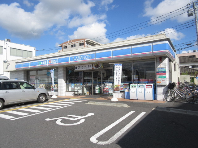 カーサ　アヴェニールのその他|ローソン越谷千間台西店