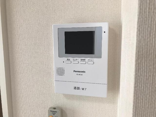 寿　の内装|カメラ付インターホン
