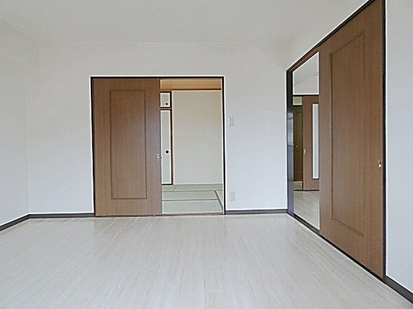 第３横吹小菅ビルＡの寝室