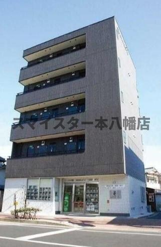 キューブエスの外観