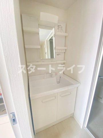 大阪市淀川区木川西３丁目の賃貸マンションの洗面所