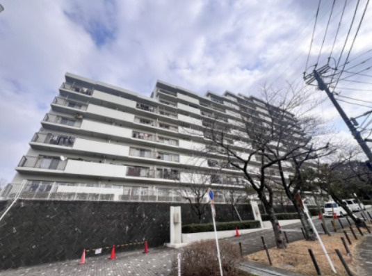 コスモ戸塚リベラヒルズＢ棟の外観|外観です