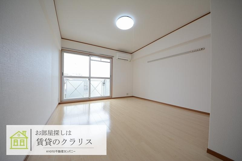 ピースフル桂の内装