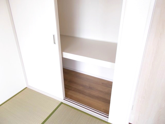 リーブルガーデンＳ第19渋川金井　1号棟の収納|【イメージ画像】和室収納も充実しています♪