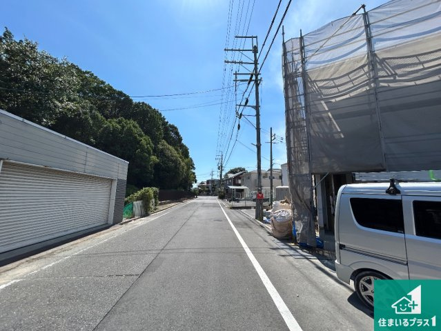 ●大和郡山市箕山町　第2期　新築一戸建ての前面道路含む現地写真|周辺は閑静な住宅街です。前面道路もしっかりと有りますので車の出し入れも安心ですよ！