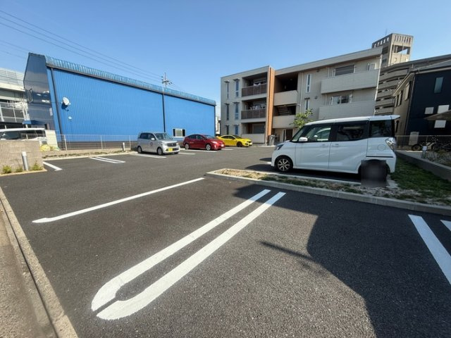 クオレアス乗江の駐車場|駐車場です