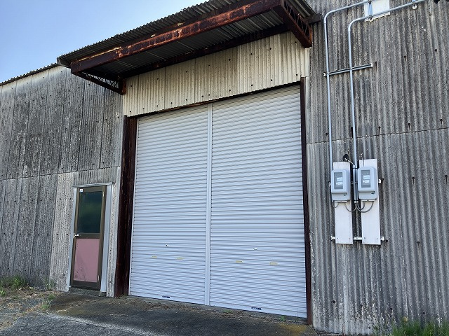 横須賀町玄宗貸倉庫の外観